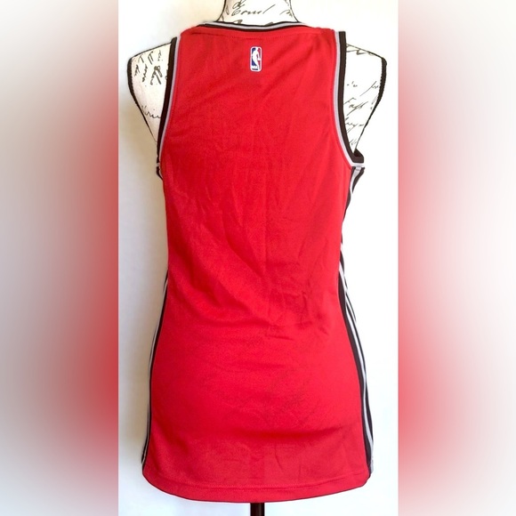 Red/Black/Gray Women's Adidas NBA for Her Sleeveless Tank Basketball Jersey NWOT - Picture 4 of 9